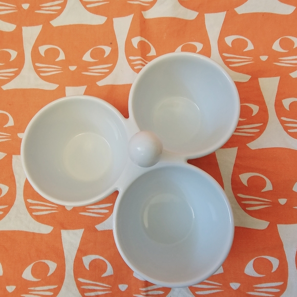 Pampered Chef Simple Additions 3 bowl condiment, candy, nuts holder. Polka dot! - Picture 3 of 8